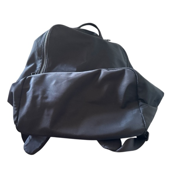 Lululemon City Adventurer Backpack main image 4